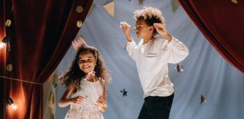 H_Discipline Theater